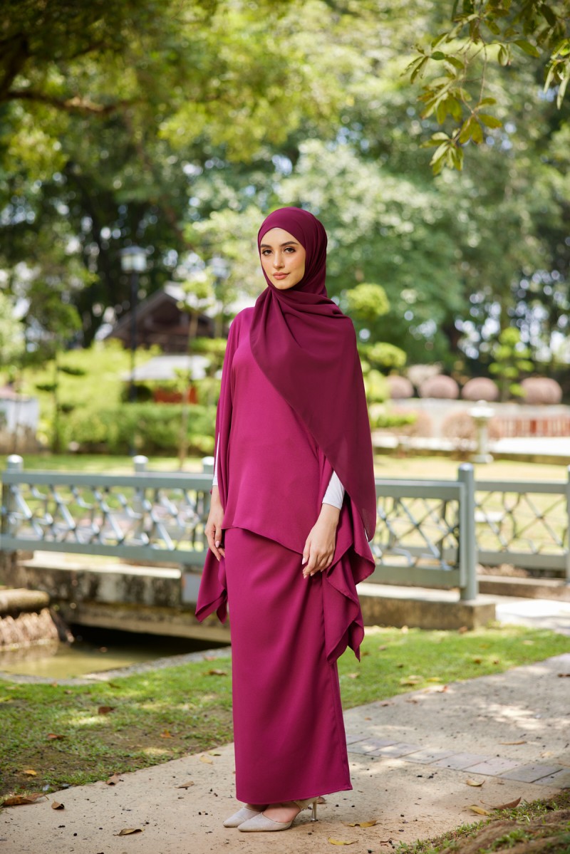 Kaftan Amber In Raspberry