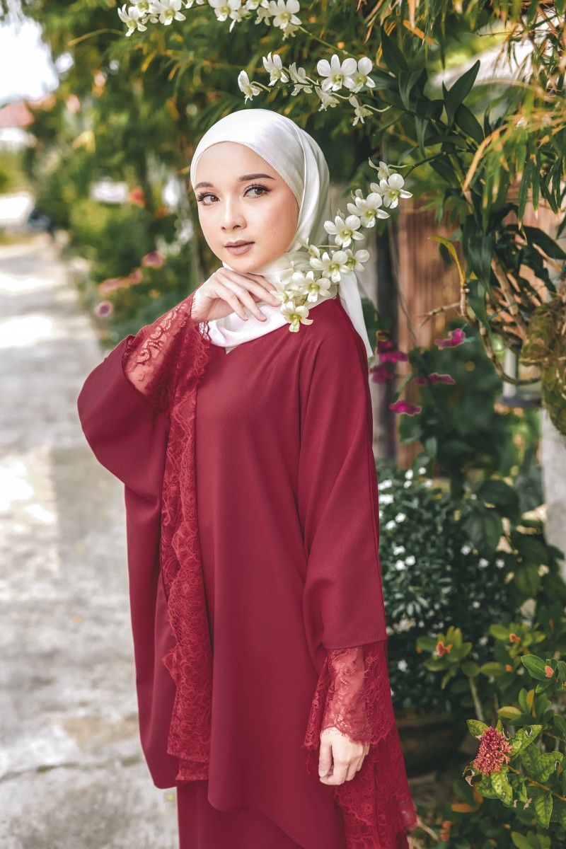 Kaftan Tulip In Maroon