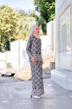 Kurung Milea Grey