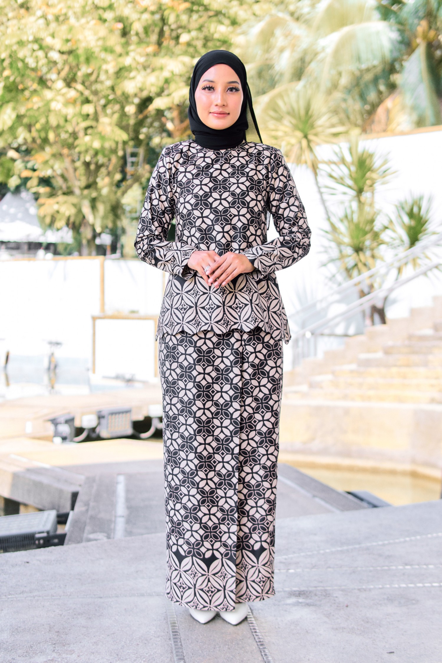 Kurung Milea In Black