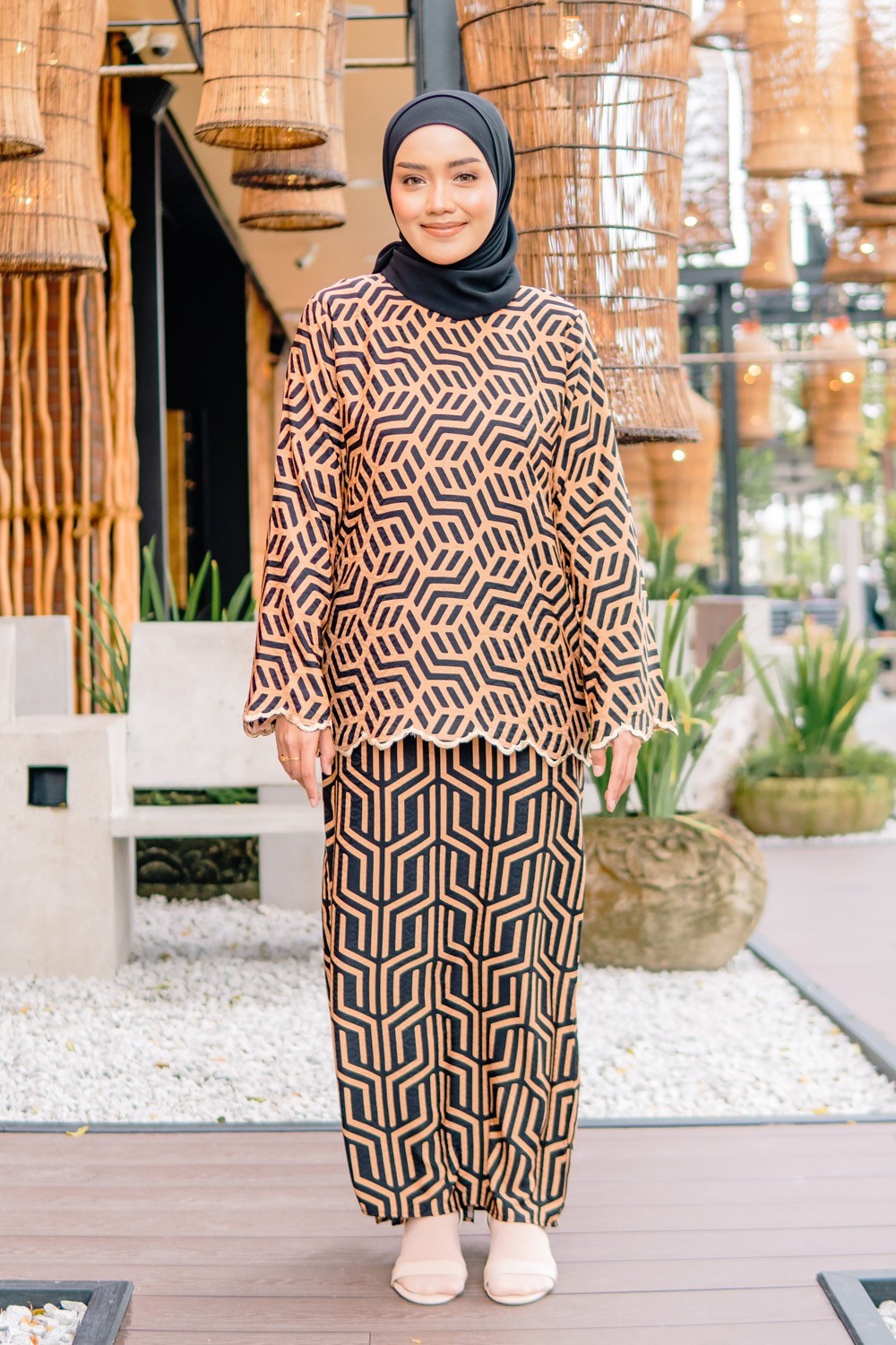 Kurung Qlarissa in Brown