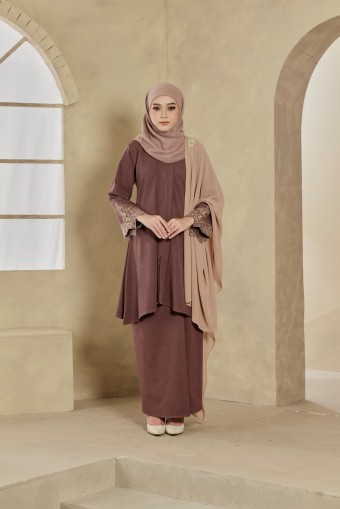 Kebaya Teja In Brown