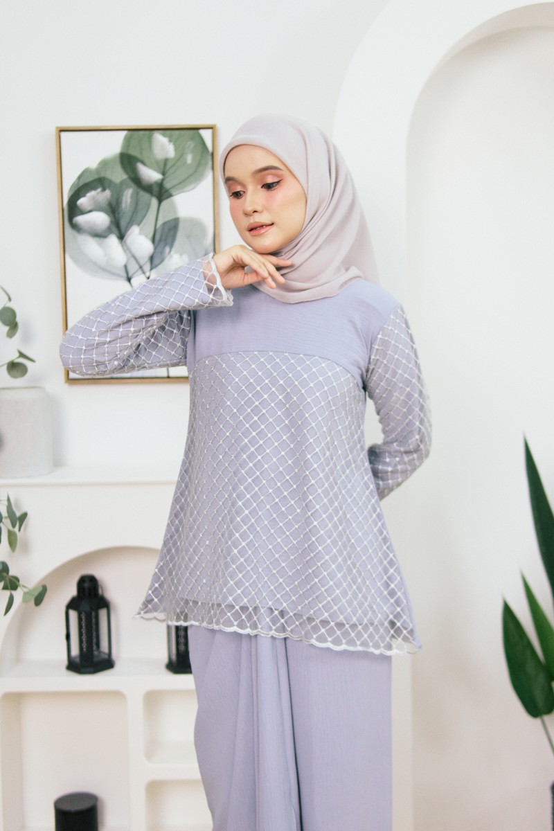 Kurung Nada In Grey