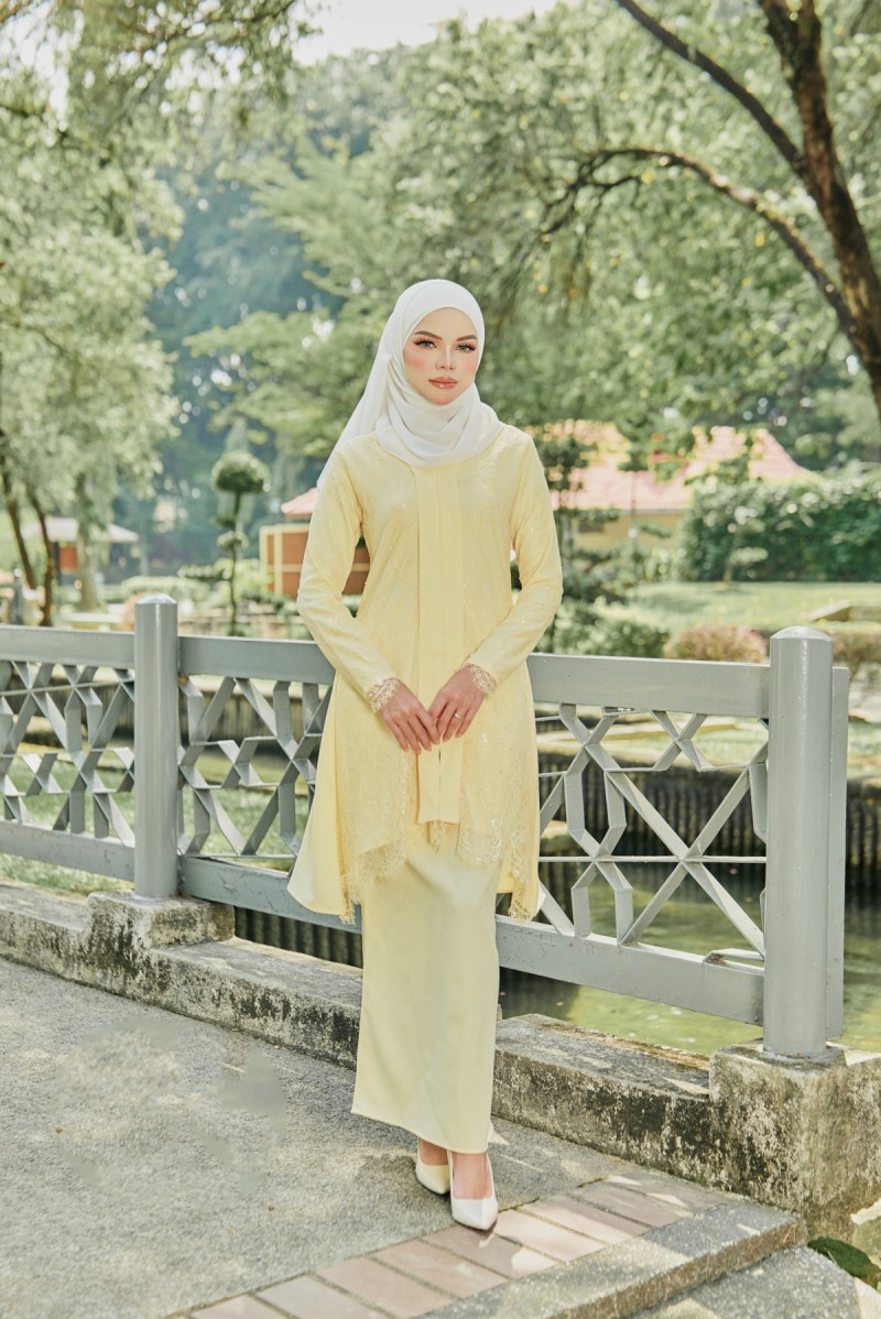 Kebaya Grace In Baby Yellow