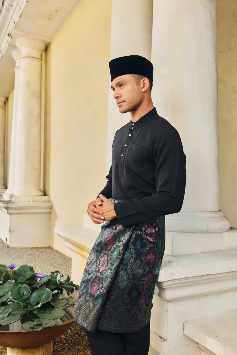 (Slim Fit) Baju Melayu Juma In Black